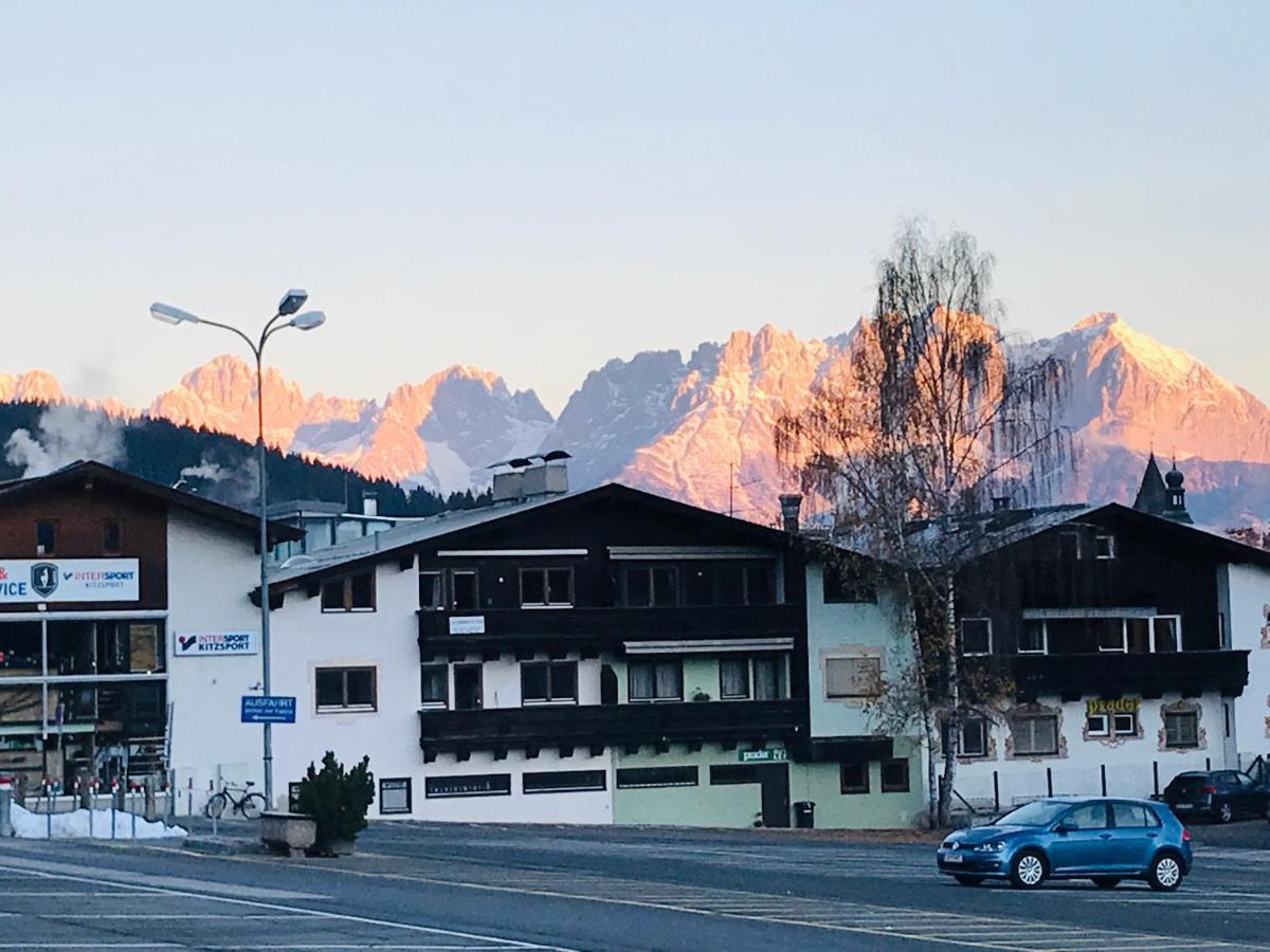 Haus Josef-Herold-Strasse 17A Kitzbuhel Bagian luar foto