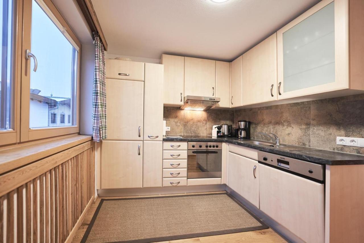 Haus Josef-Herold-Strasse 17A Kitzbuhel Bagian luar foto